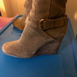 BCBGeneration wedge boots